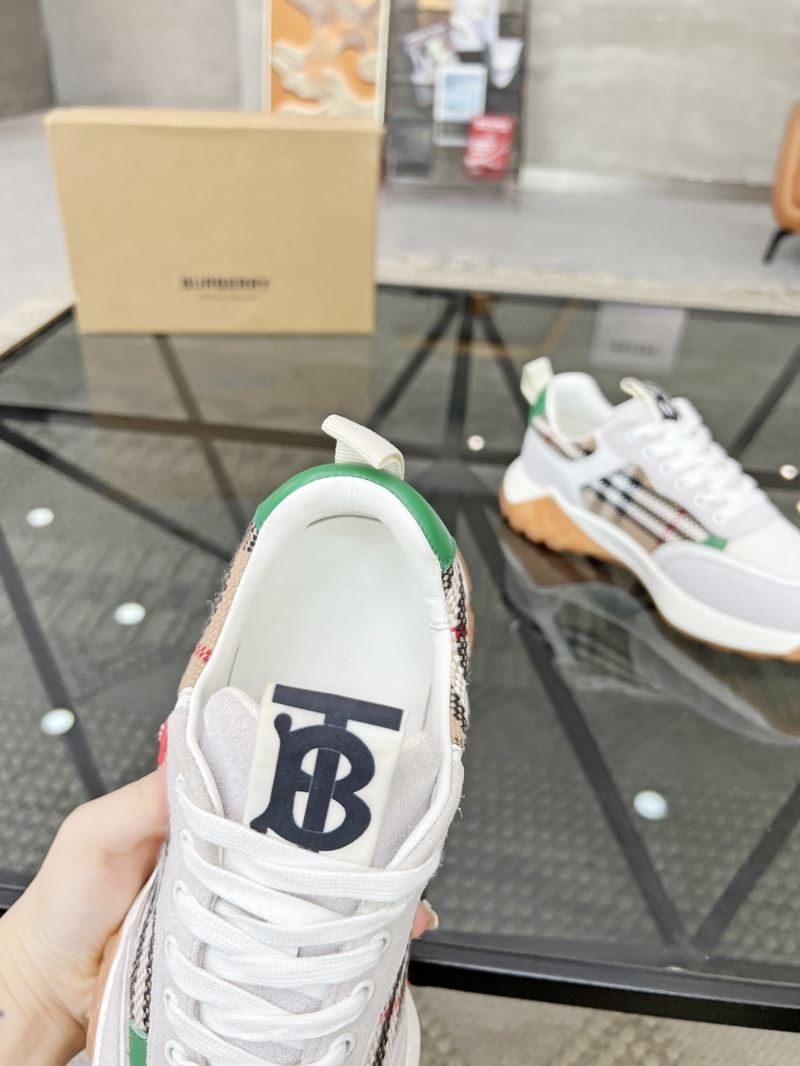 Burberry Low Shoes